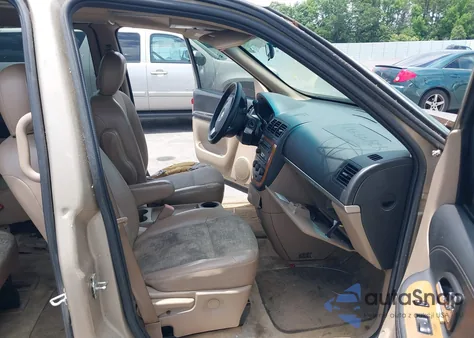 2005 Saturn Relay Fwd from USA, damaged, VIN 5GZDV03L65D216765